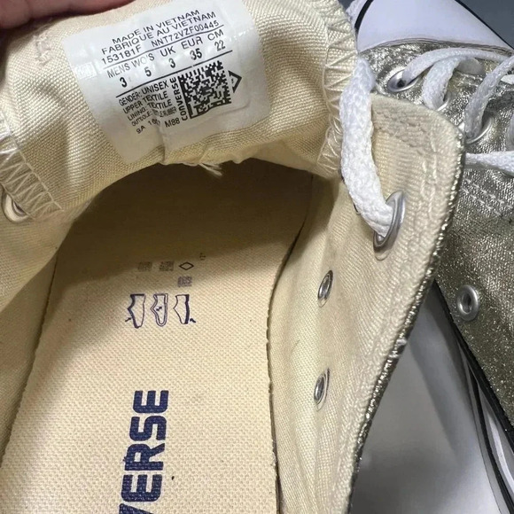 Converse Chuck Taylor in Light Gold Metallic - Unisex W Size 5, M Size 3 - Picture 4 of 6